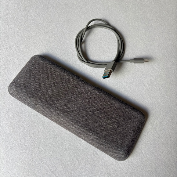 Nimble Wireless Dual Charger Pad - Picture 1 of 12